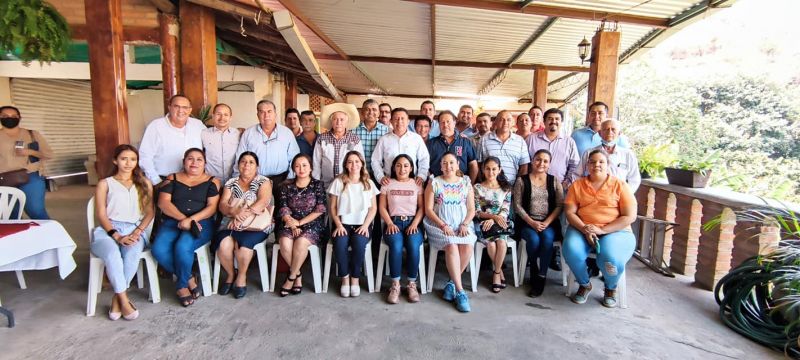 Visita de la Diputada Mtra. Jazmin Jaimes Albarrán y  Diputada Mtra. Laura Barrera Fortoul